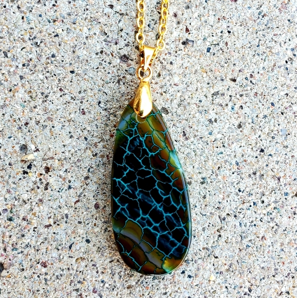 New Dragon Veins Agate Drop Gold Plated Necklace. - Picture 7 of 16